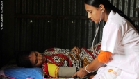 Champa Rani, a Private Community Skilled Birth Attendant, provides Sharker with ante-natal care in Sunamganj