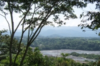 The Ecuadorian Amazon rainforest. &copy; CARE / Kate Ives 2007  