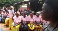 Women cocoa farmers and members of the Awewoho-Manhyia Village Savings and Loan Association in Ghana